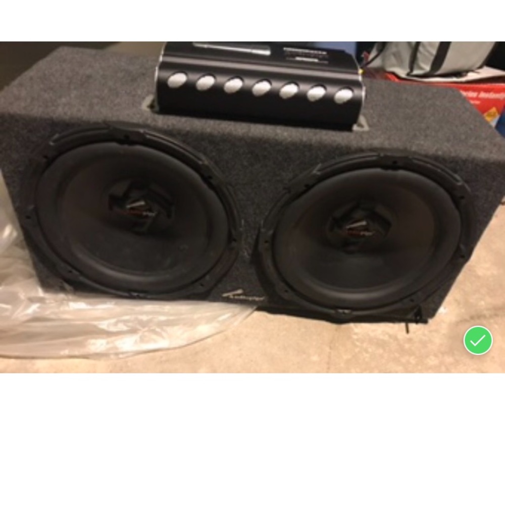 AudioPipe Speakers: Dual 12” Speakers w/ 1000w amp